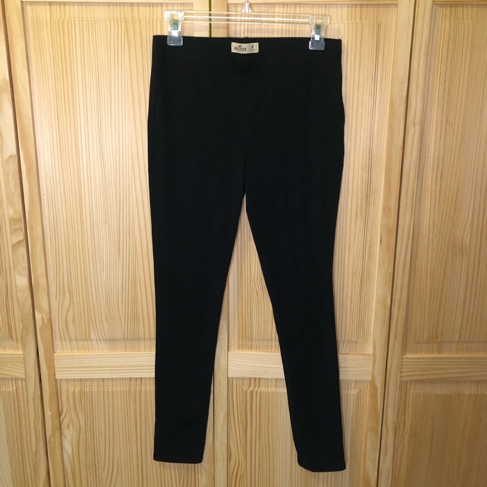 NWOT Hollister Black Leggings